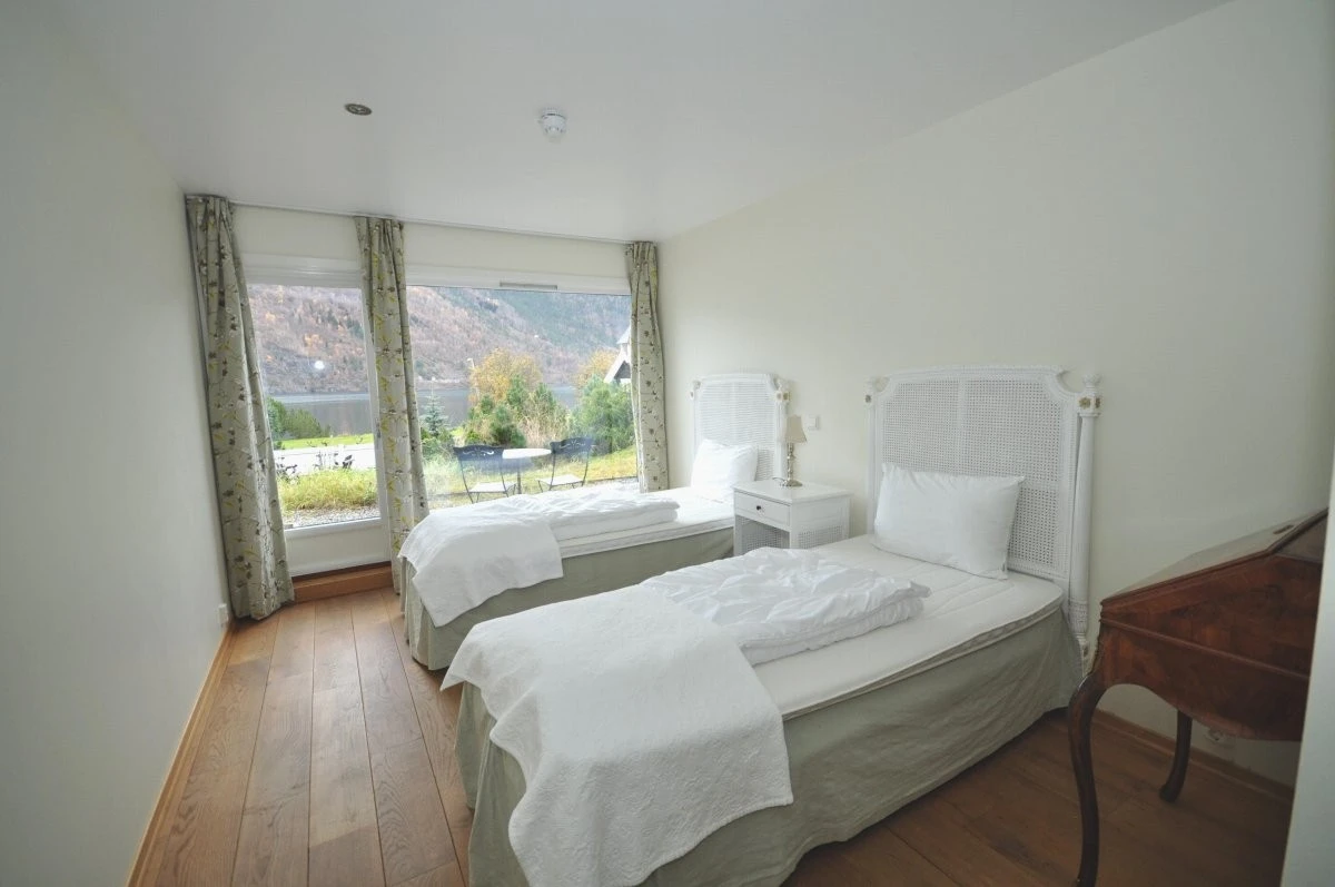 Cozy Rooms